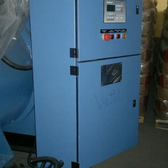 Tủ điều khiển máy phát
