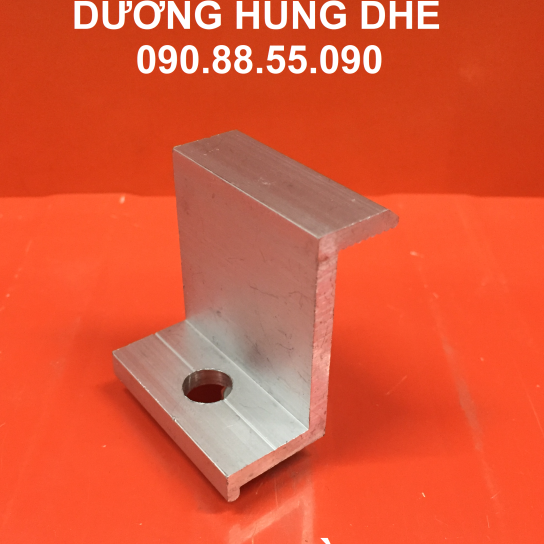 Bát kẹp pin bìa